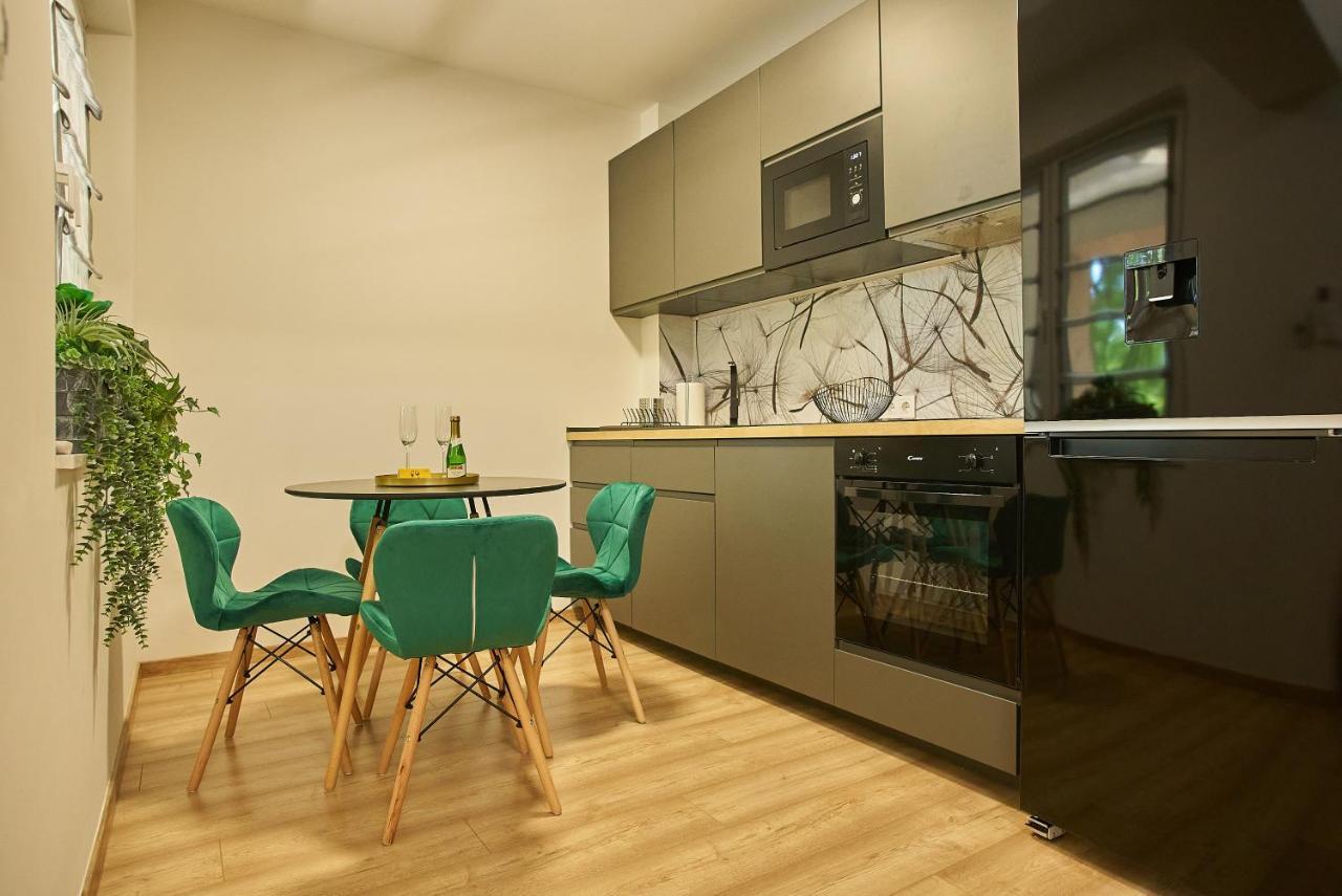 Sunlight Bronze - Szeged Apartment Екстериор снимка
